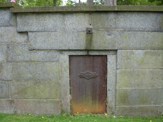 Tomb i, Caleb Craft